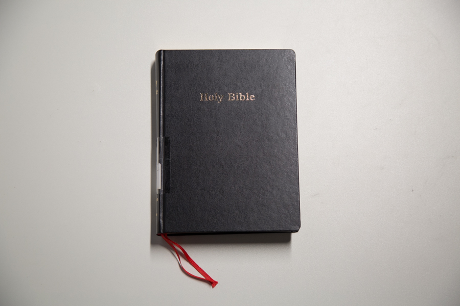 broomberg-canaring-holybible